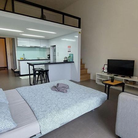 KL Sentral Loft , EST Bangsar #2, LRT Leilighet Kuala Lumpur Eksteriør bilde